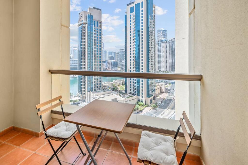 Spacious 4-bed In Jbr Rimal With Access To Beach! Appartement *