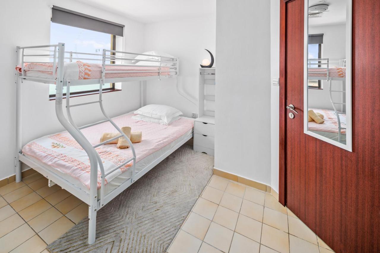 Spacious 4-bed In Jbr Rimal With Access To Beach! Appartement